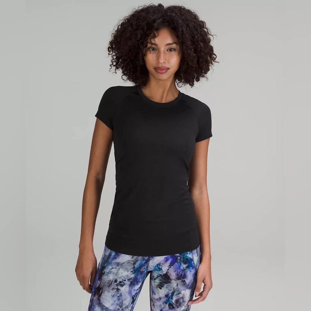 Black Lululemon swiftly tech